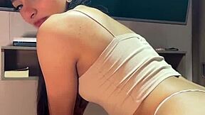 स्थल#1 वीडियो के लिए: Love to have my pussy filled with cum